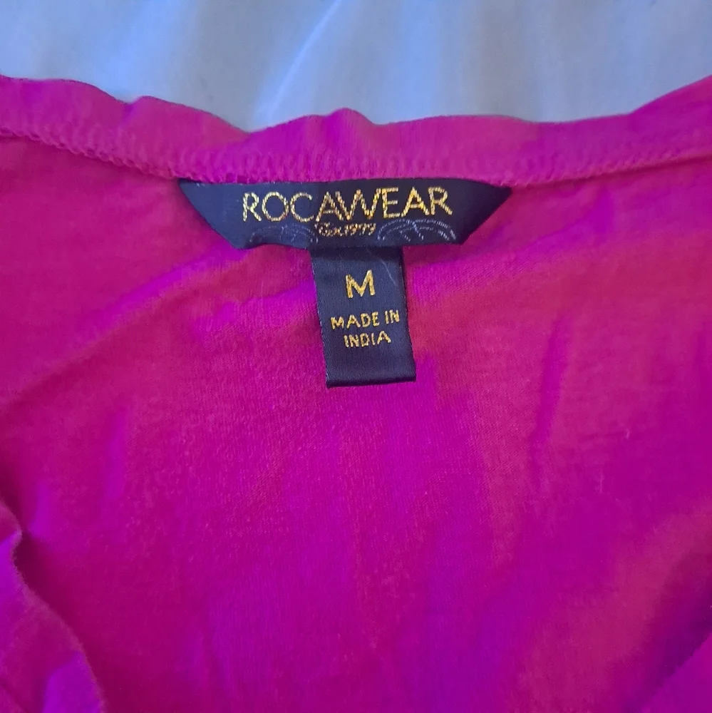 Pink Rocawear Top - Picture 2 of 4